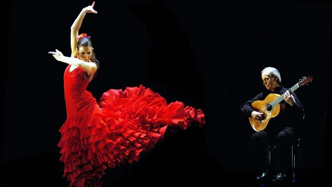 Flamenco en Conil: Agosto de Arte Bajo las Estrellas